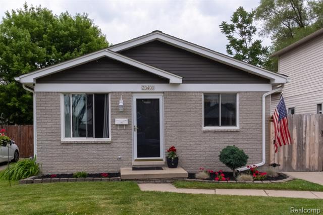 front view picture of 23400 Reynolds Ave, Hazel Park, MI. 48030