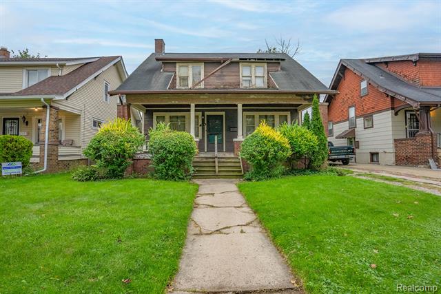 front view picture of 219 Moss, Highland Park, MI. 48203