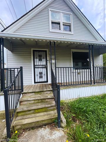 front view picture of 1714 Woodland, Hamtramck, MI. 48212