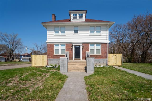 front view picture of 181 Rhode Island, Highland Park, MI. 48203