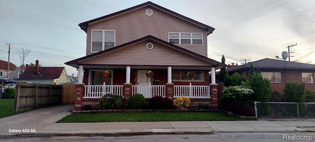 front view picture of 11461 Charest, Hamtramck, MI. 48212