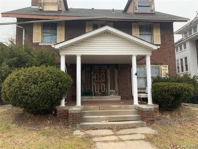 front view picture of 75 Mclean, Highland Park, MI. 48203