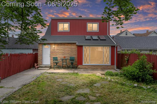 front view picture of 2620 Zinow, Hamtramck, MI. 48212