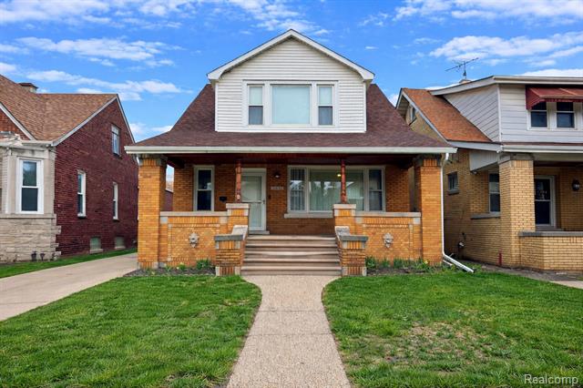 front view picture of 3841 Caniff, Hamtramck, MI. 48212
