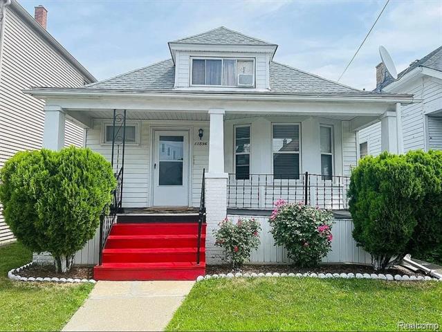 front view picture of 11596 Lumpkin, Hamtramck, MI. 48212