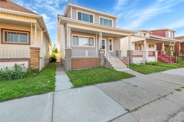 front view picture of 12045 Mc Dougall, Hamtramck, MI. 48212