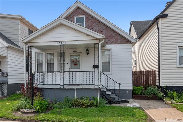 front view picture of 12091 Moran, Hamtramck, MI. 48212