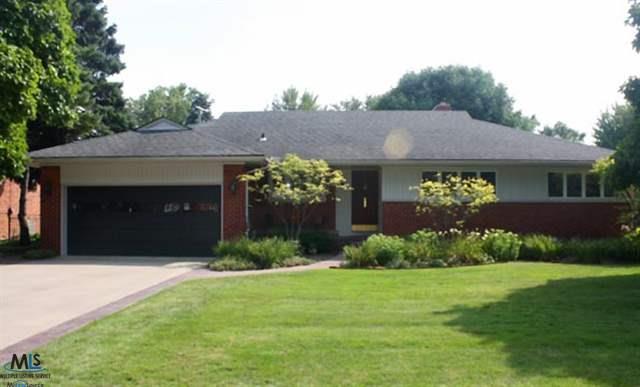 front view picture of 45 Crestwood Drive, Grosse Pointe, MI. 48236