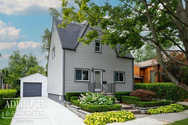front view picture of 69 Mapleton Rd, Grosse Pointe, MI. 48236
