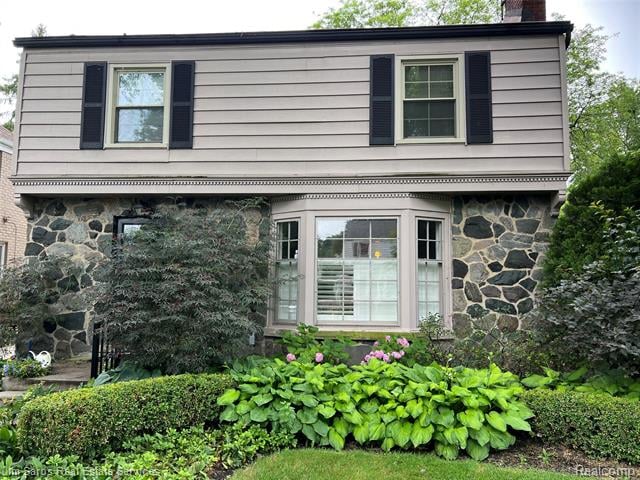 front view picture of 419 Maison Rd, Grosse Pointe, MI. 48236