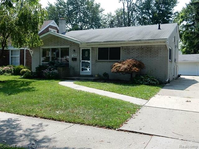 front view picture of 1659 Stanhope Ave, Grosse Pointe, MI. 48236