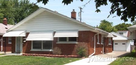 front view picture of 20687 Hunt Club, Harper Woods, MI. 48225