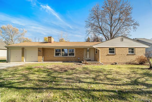 front view picture of 24614 Taft Rd, Novi, MI. 48375