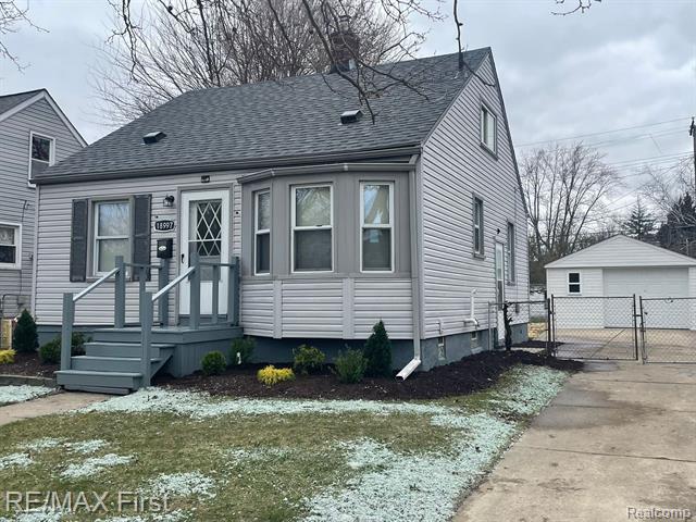 front view picture of 18997 Elkhart, Harper Woods, MI. 48225