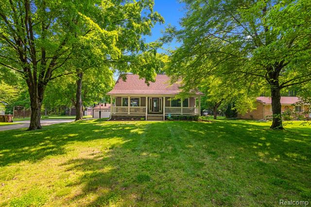 front view picture of 20551 Elwell Rd, Belleville, MI. 48111