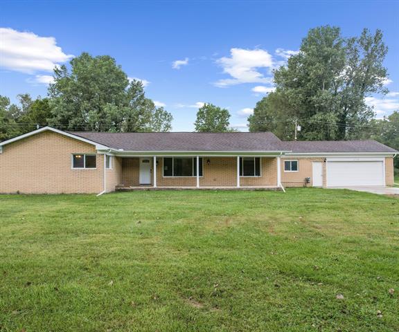 front view picture of 26700 Martinsville Rd, New Boston, MI. 48164