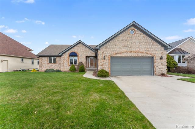 front view picture of 32693 Liparoto, Rockwood, MI. 48173