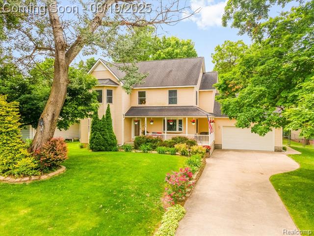 front view picture of 1104 E Huron River Dr, Belleville, MI. 48111