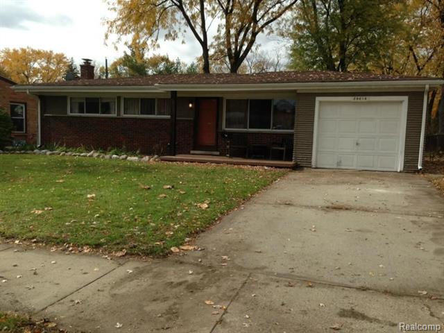 front view picture of 29614 Magnolia, Flat Rock, MI. 48134