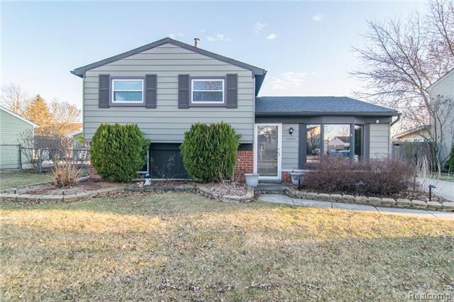 front view picture of 23065 Belton, Flat Rock, MI. 48134