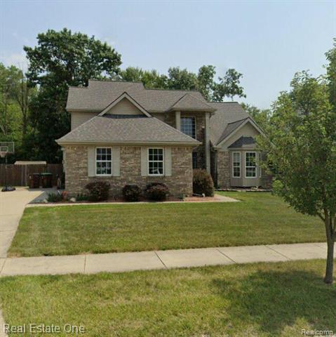 front view picture of 30026 Huron Meadows Dr., Rockwood, MI. 48173