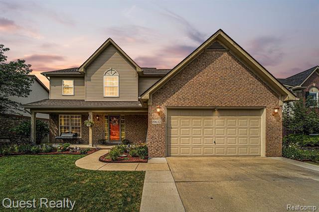 front view picture of 19632 Sexton St, Rockwood, MI. 48173