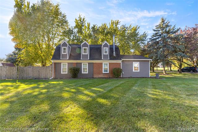 front view picture of 23525 Gibraltar, Flat Rock, MI. 48134