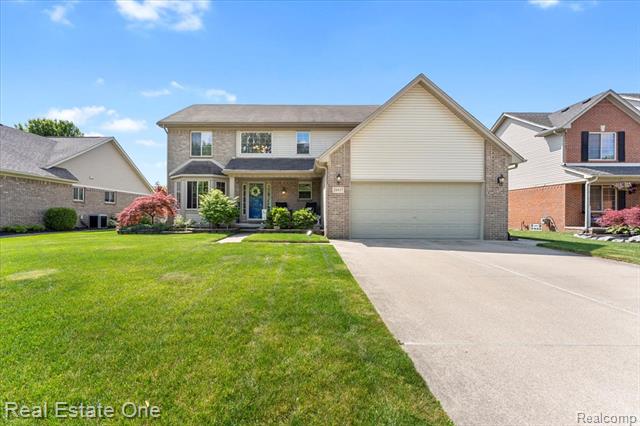 front view picture of 26957 Blue Heron, Flat Rock, MI. 48134