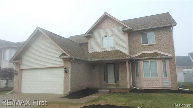 front view picture of 24328 Emily Dr, Trenton, MI. 48183