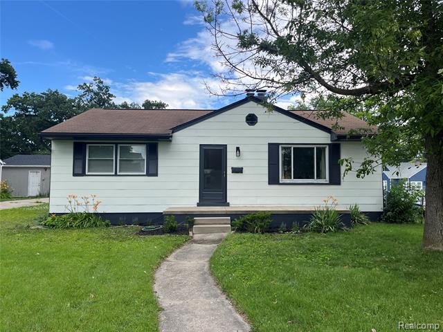 front view picture of 23702 Crossley Ave, Hazel Park, MI. 48030