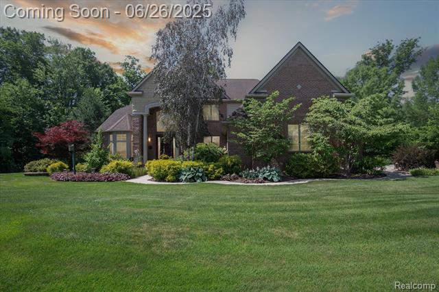front view picture of 23900 Foxhollow Run, New Boston, MI. 48164