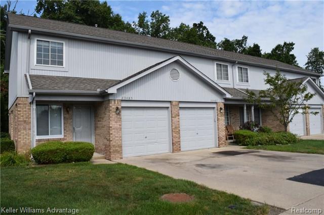 front view picture of 23485 Reading Ct, Trenton, MI. 48183