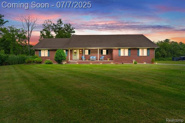 front view picture of 22069 Inkster Rd, Romulus, MI. 48174