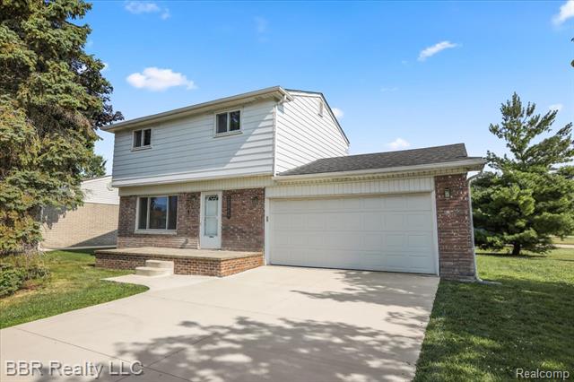 front view picture of 22046 Nelson, Trenton, MI. 48183
