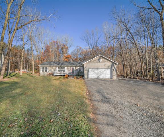 front view picture of 30920 West Rd, New Boston, MI. 48164