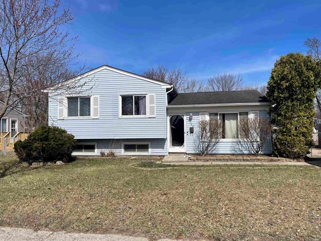 front view picture of 28046 Leroy, Romulus, MI. 48174