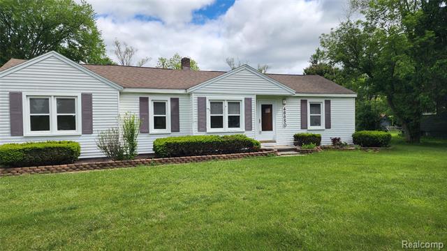 front view picture of 46650 Bemis Rd, Belleville, MI. 48111