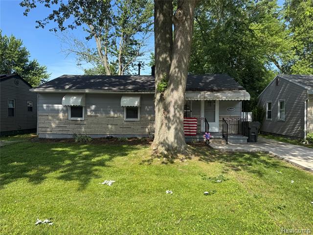 front view picture of 15684 Mc Guire, Taylor, MI. 48180