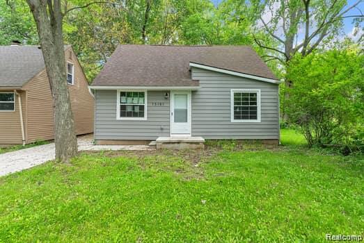 front view picture of 15161 Mc Guire, Taylor, MI. 48180
