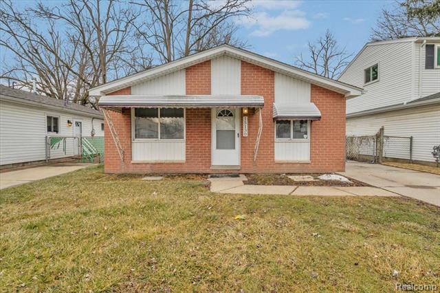front view picture of 15130 Beech Daly, Taylor, MI. 48180