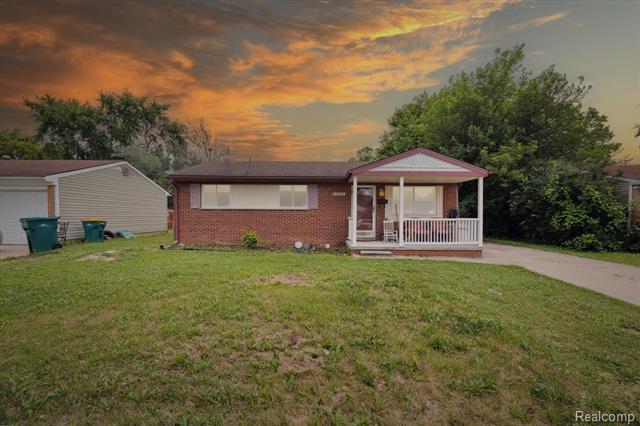 front view picture of 15447 Taft, Romulus, MI. 48174