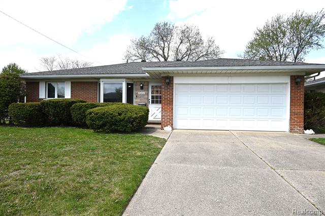 front view picture of 24652 Orchard, Taylor, MI. 48180