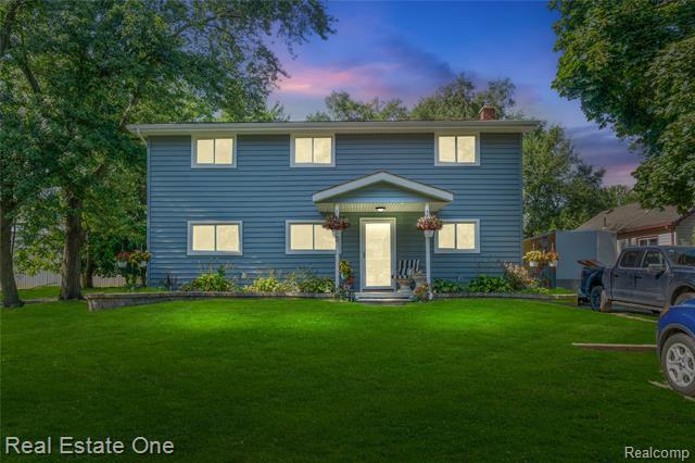 front view picture of 12118 Craig, Romulus, MI. 48174