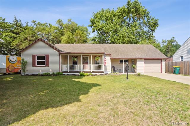 front view picture of 12082 Craig, Romulus, MI. 48174