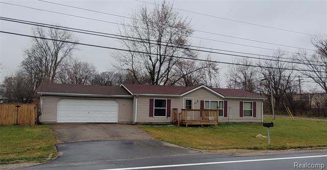 front view picture of 35420 Grant, Romulus, MI. 48174