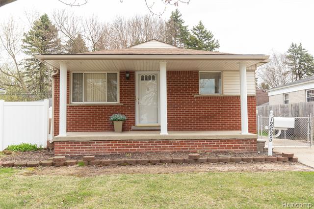 front view picture of 12625 Hipp, Taylor, MI. 48180