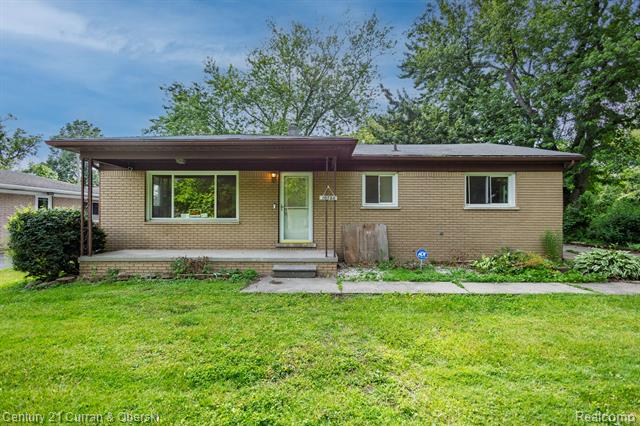 front view picture of 10756 Oak, Taylor, MI. 48180