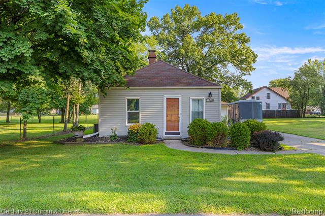 front view picture of 26730 Haig, Taylor, MI. 48180