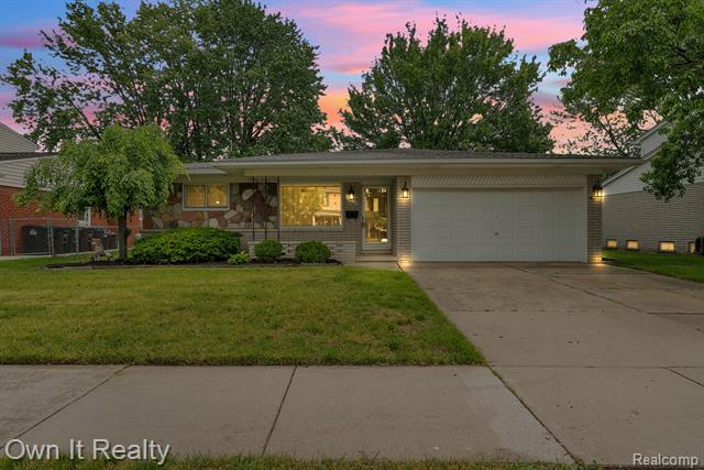 front view picture of 10419 Michael, Taylor, MI. 48180