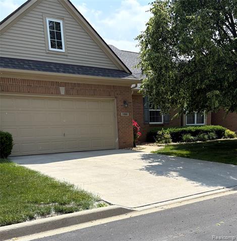 front view picture of 11081 Coventry Court, Taylor, MI. 48180